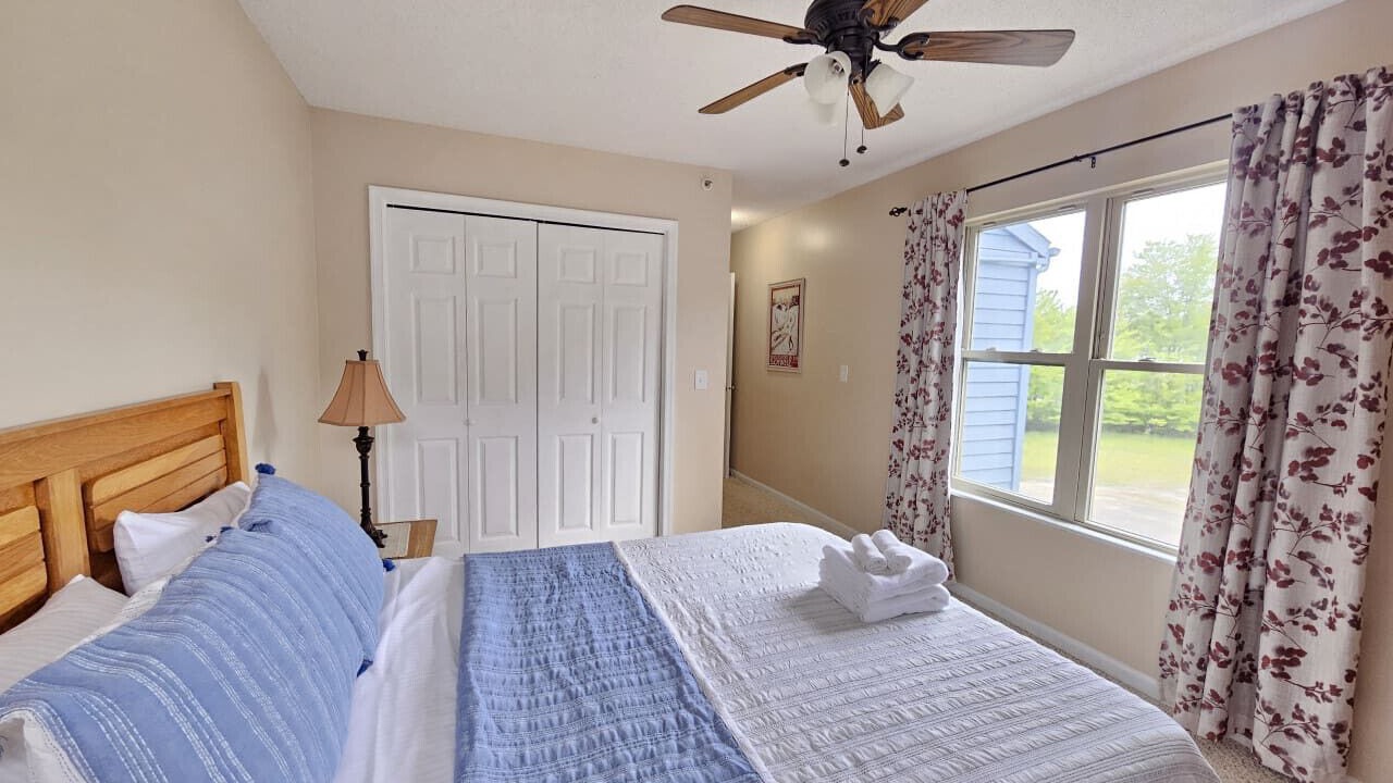 Photo of Bedroom in Timberline