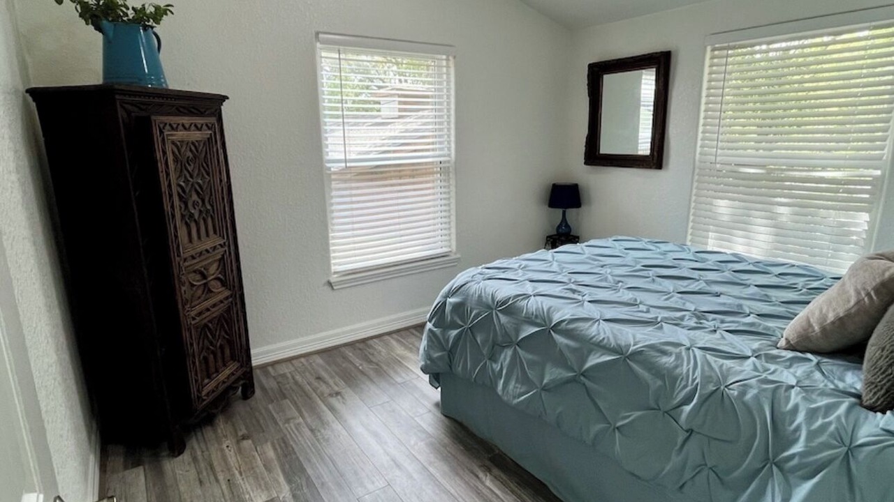 Photo of Bedroom in Brazoria