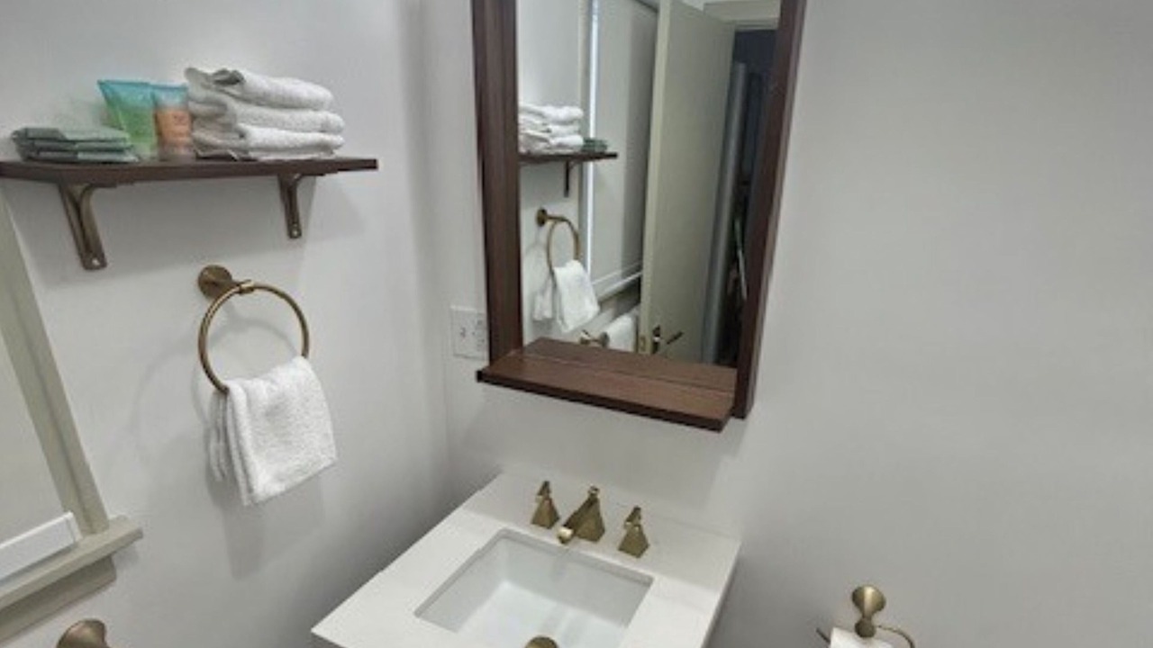 Photo of Bathroom in Watkins Glen