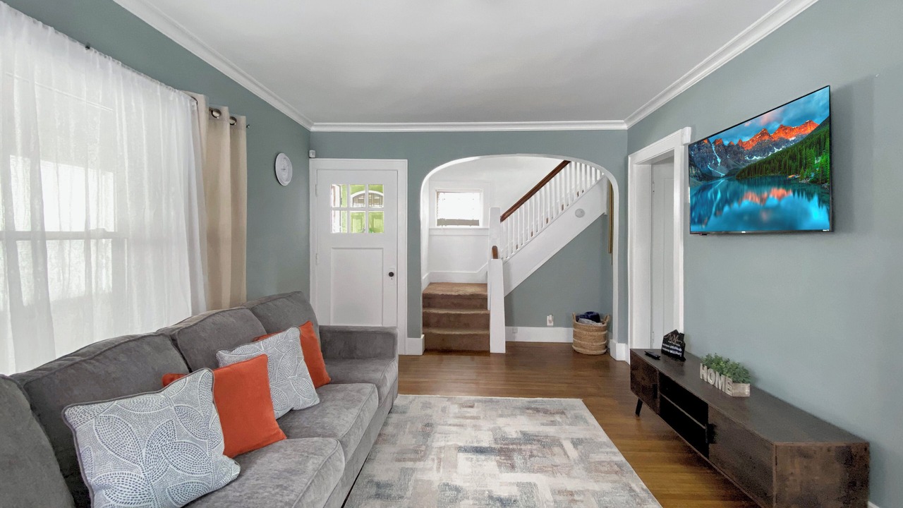 Photo of Livingroom in Rochester