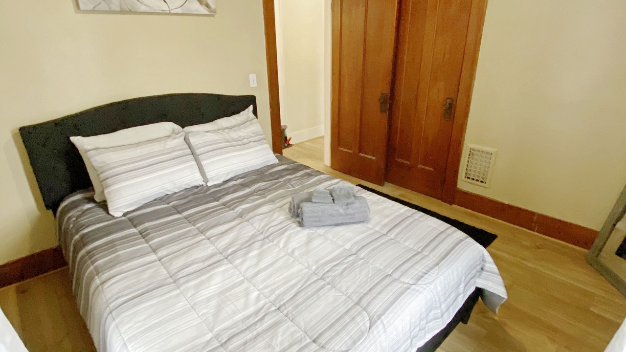 Photo of Bedroom in Rochester