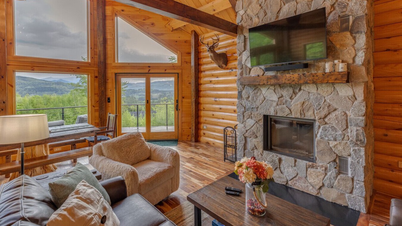 Photo of Livingroom in Thornton