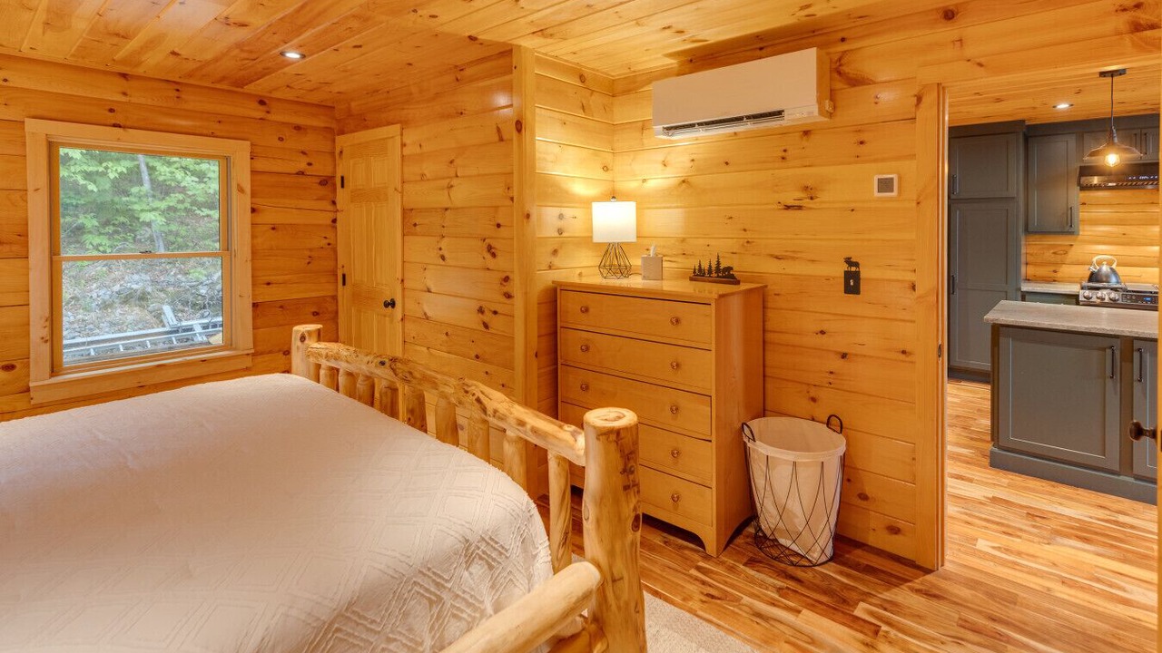 Photo of Bedroom in Thornton