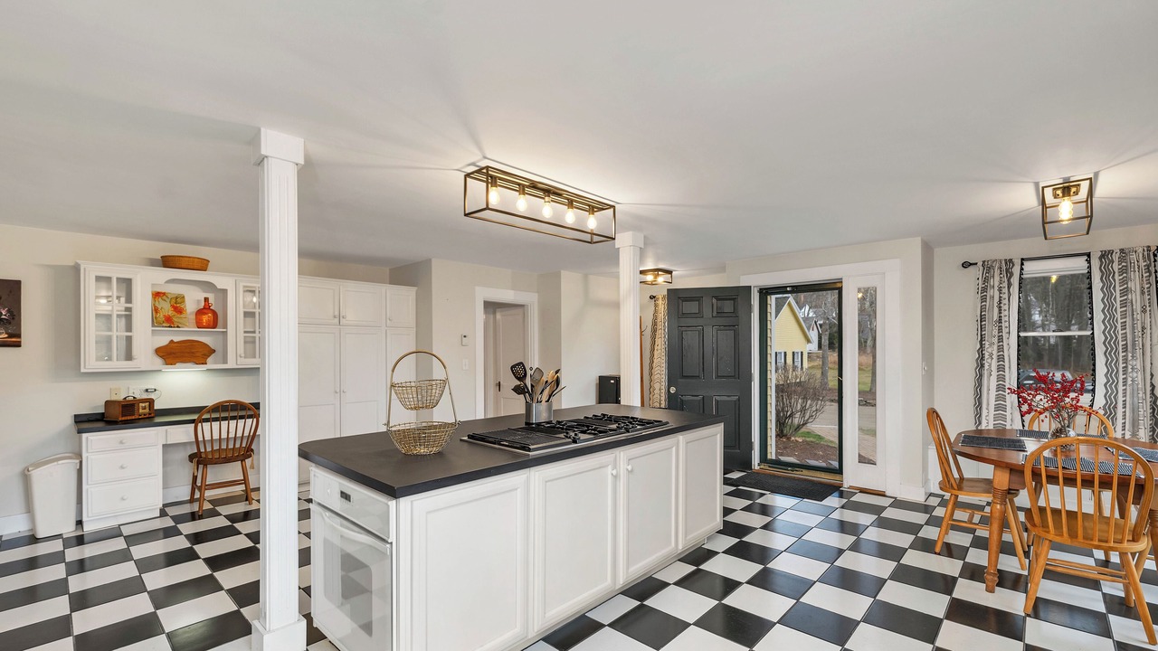 Photo of Kitchen in Melvin Village
