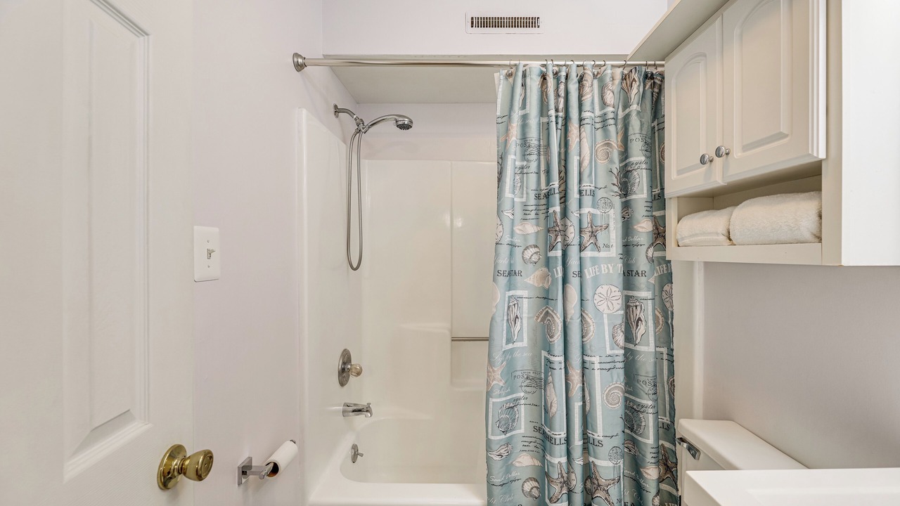 Photo of Bathroom in Caine Woods