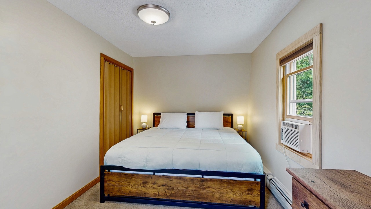 Photo of Bedroom in Cranmore Birches