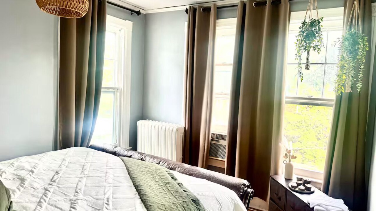 Photo of Bedroom in Albany
