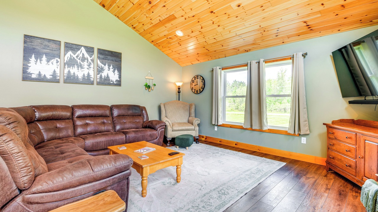 Photo of Bedroom in Montgomery Center