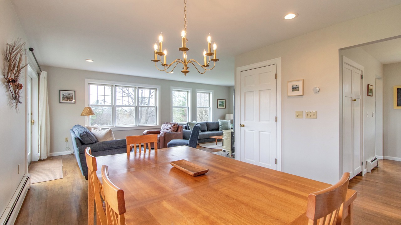 Photo of Bedroom in Lyndon