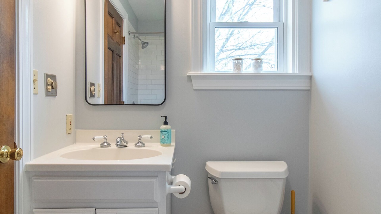 Photo of Bathroom in Lyndon