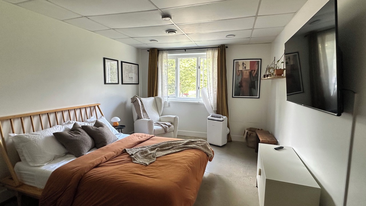 Photo of Bedroom in Mount Marion