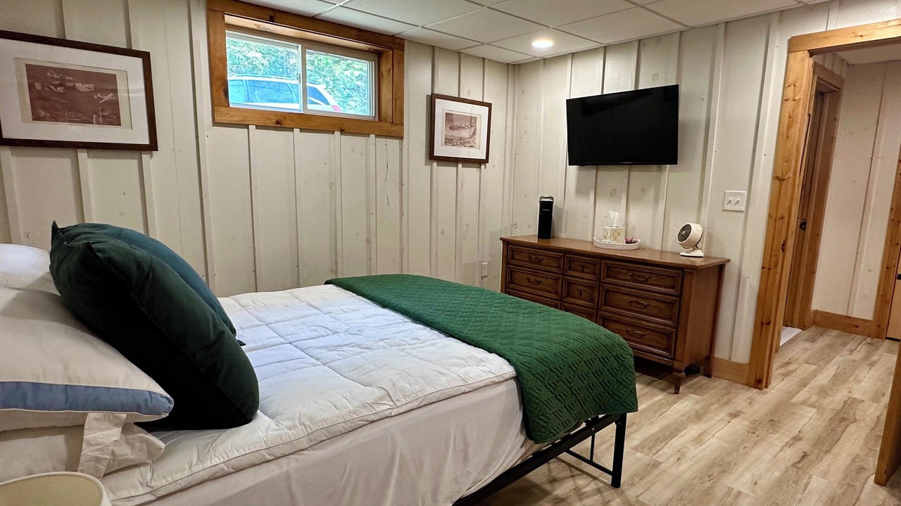 Photo of Bedroom in Northville