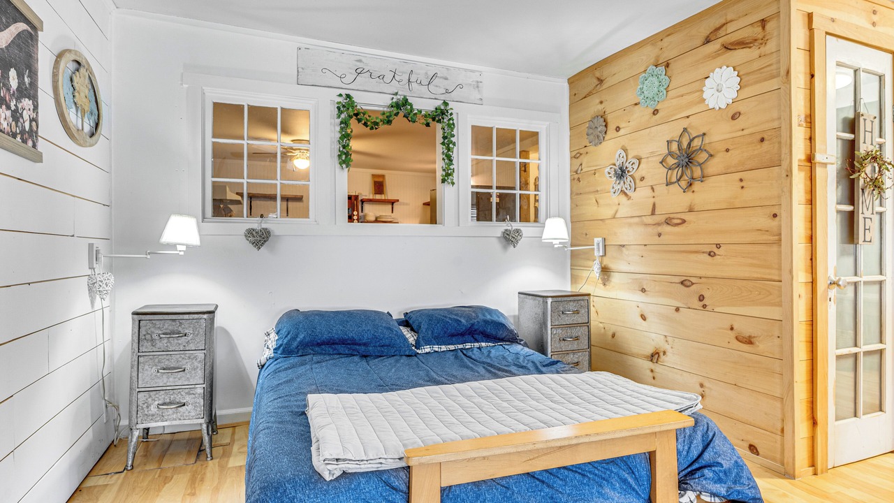 Photo of Bedroom in Barton