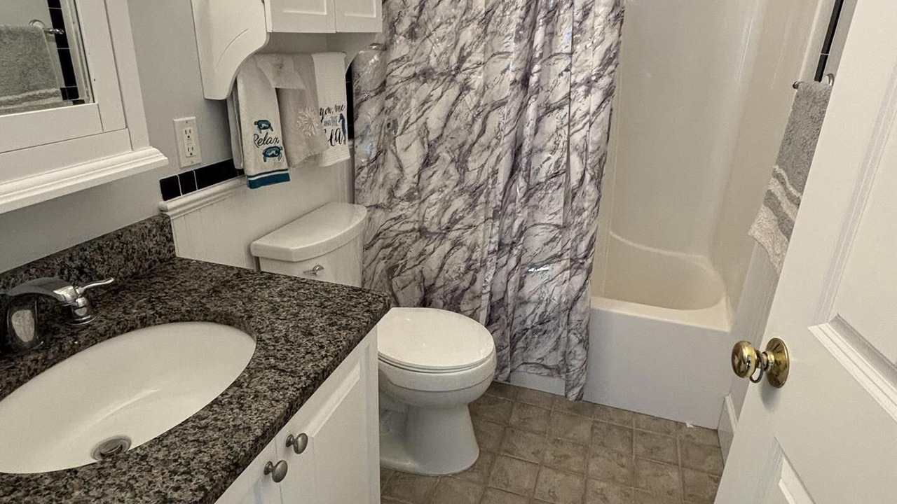 Photo of Bathroom in Summer Village