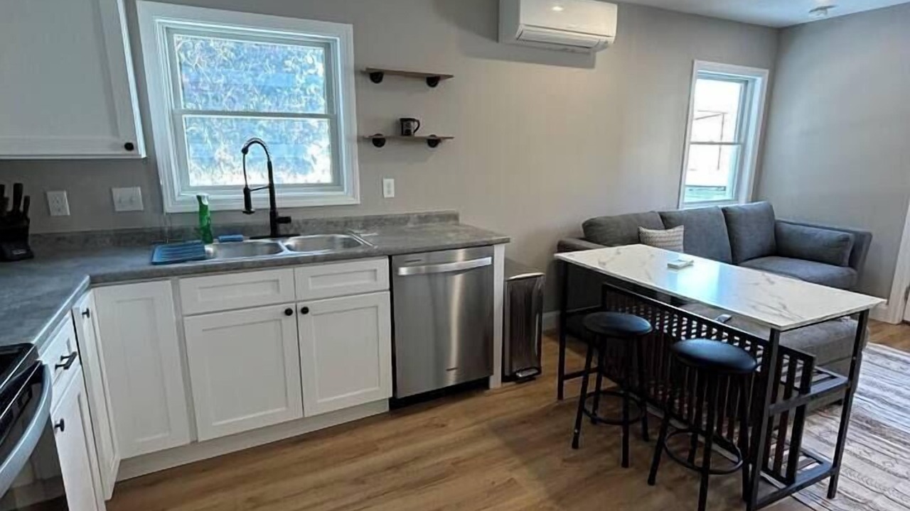 Photo of Bedroom in Old North End