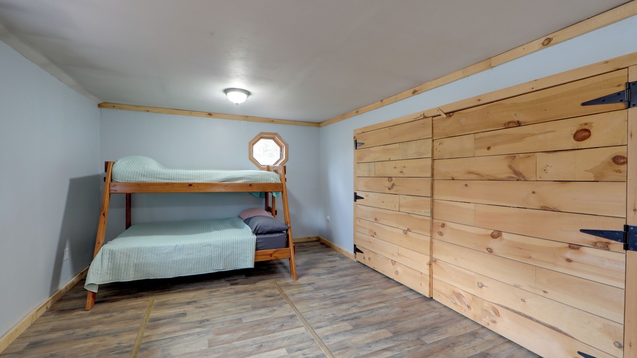 Photo of Bedroom in Remsen