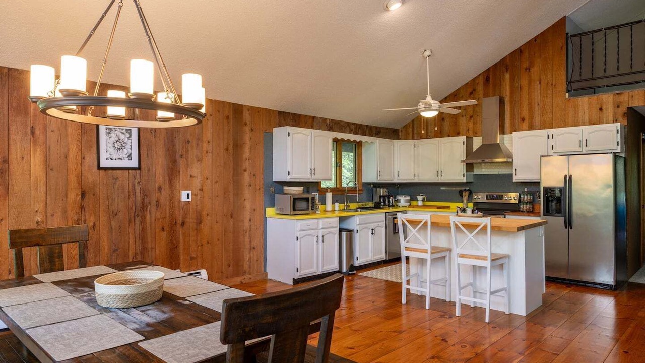 Photo of Kitchen in Londonderry