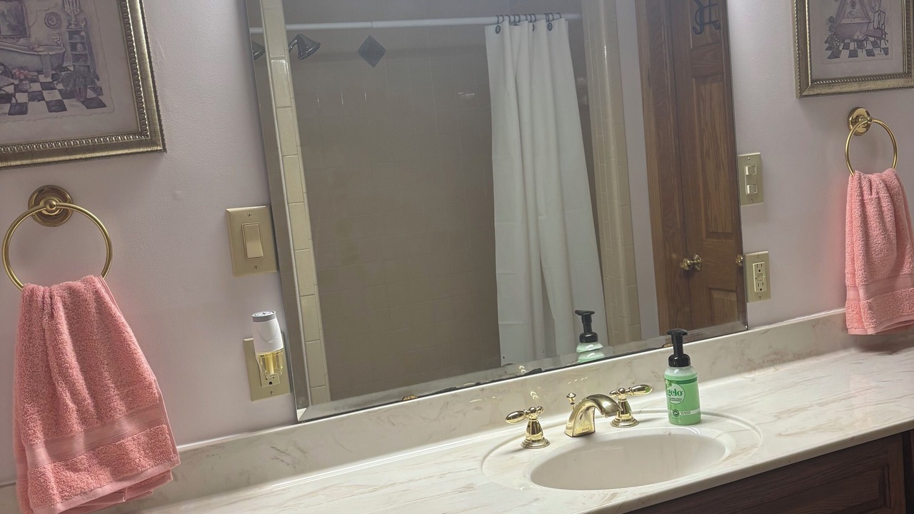 Photo of Bathroom in Charlton Heights