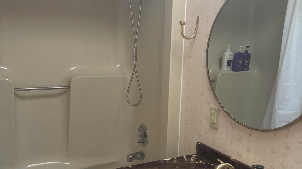 Photo of Bathroom in Charlton Heights