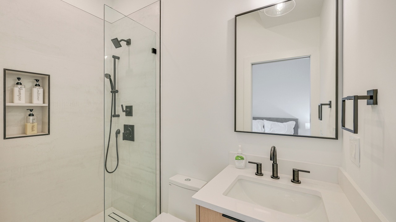 Photo of Bathroom in Arefth