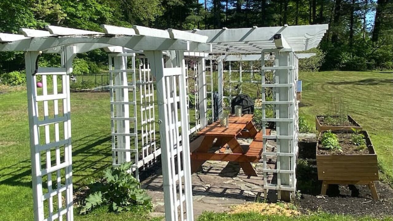 Photo of Outdoor in Byfield