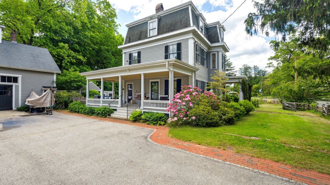 Photo of Outdoor in Byfield