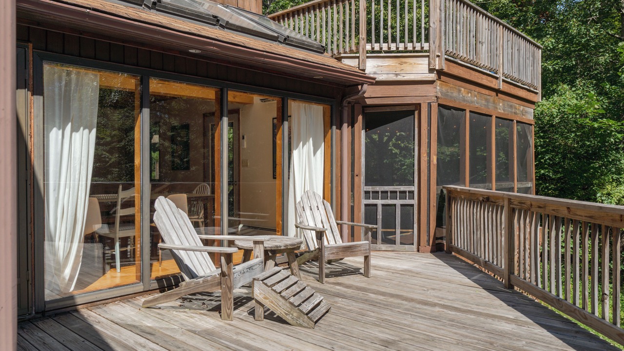 Photo of Patio Balcony in Phoenicia
