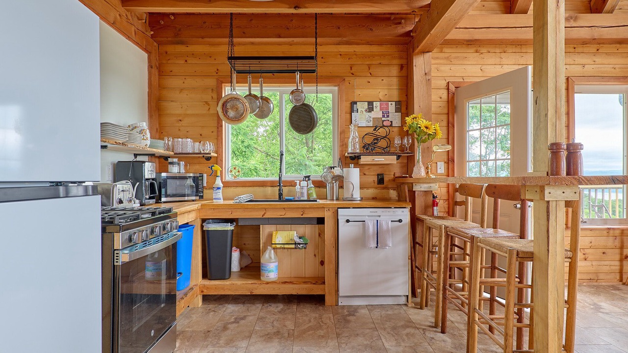 Photo of Kitchen in Burdett