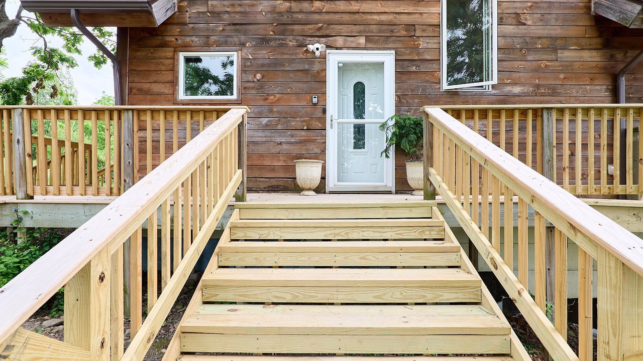 Photo of Outdoor in Burdett