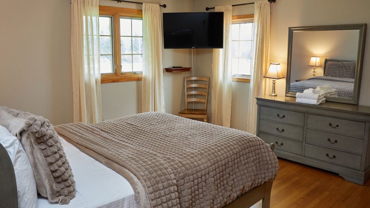 Photo of Bedroom in Davis