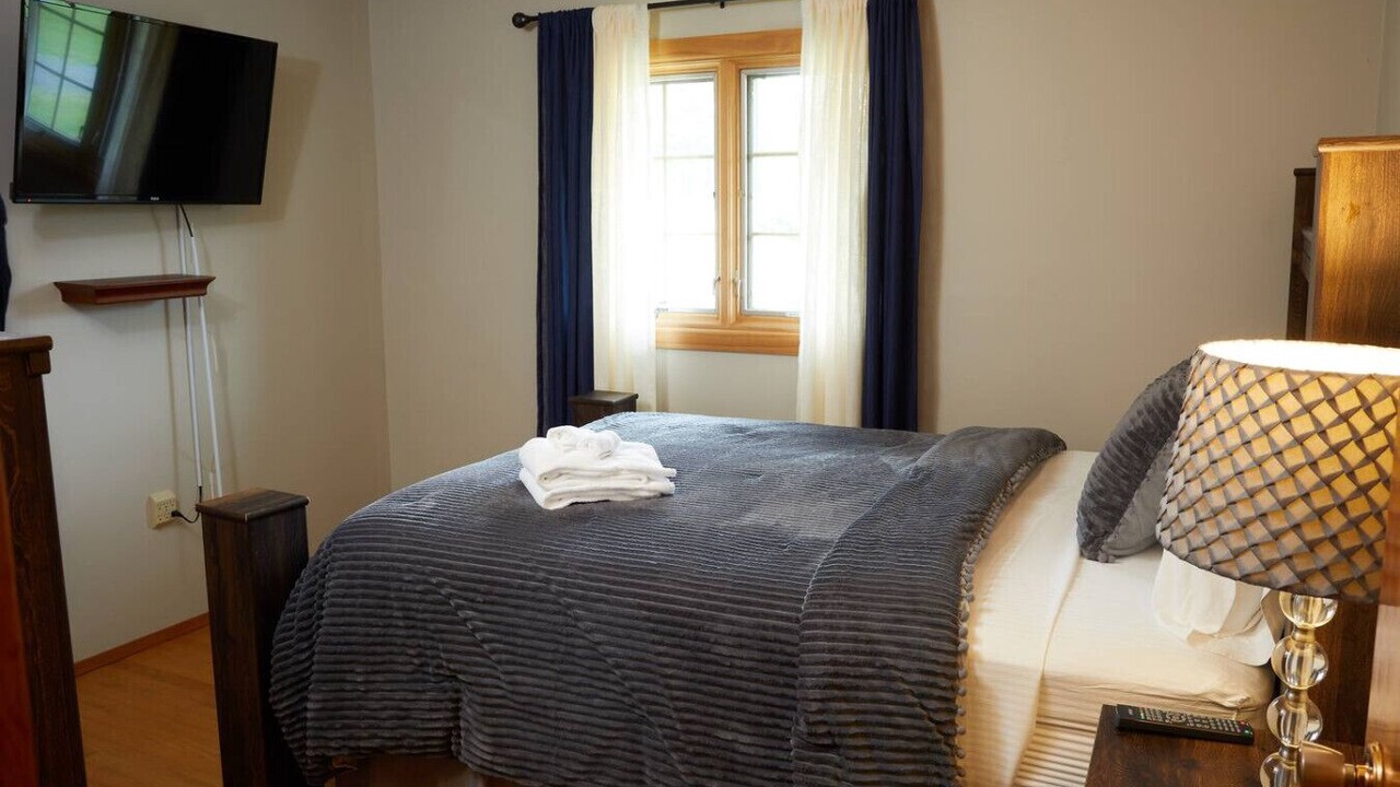 Photo of Bedroom in Davis