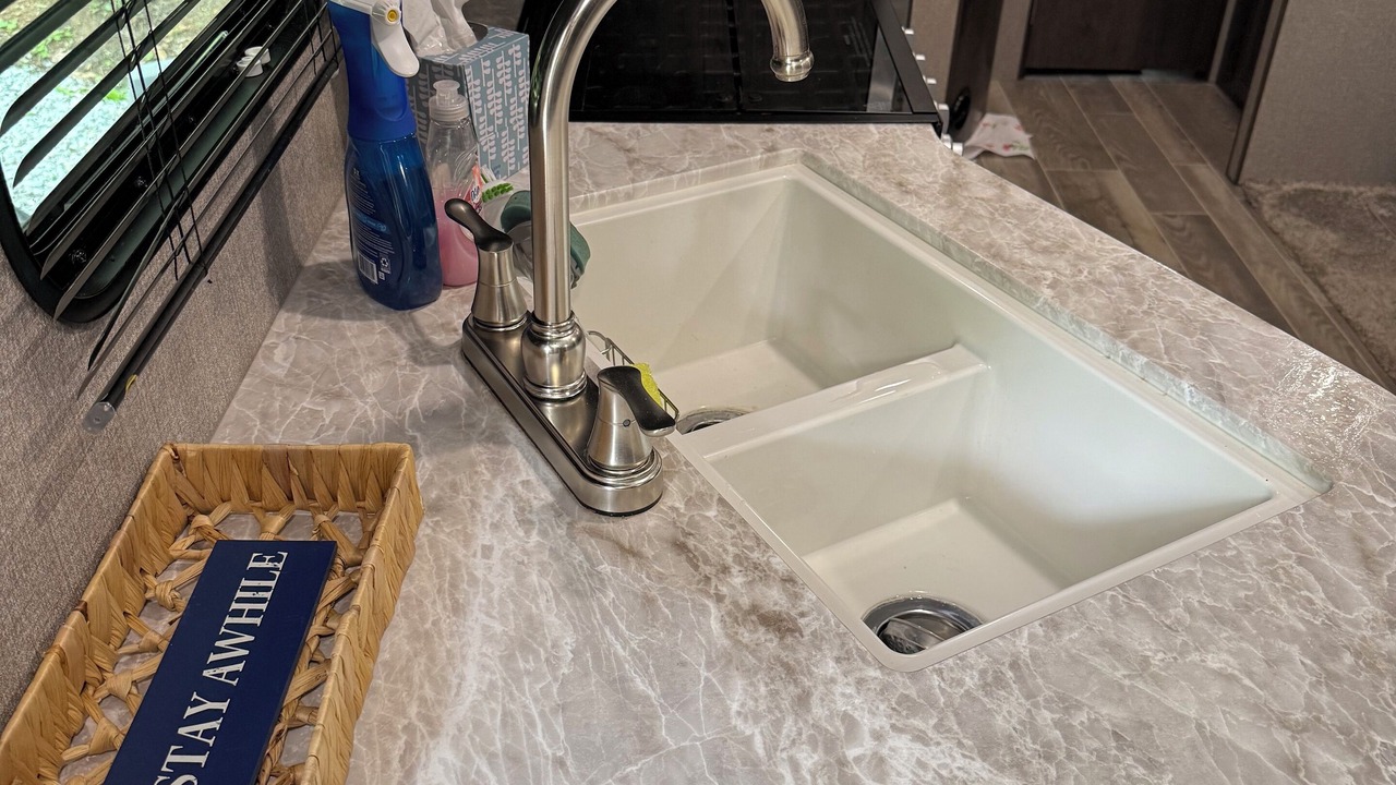 Photo of Bathroom in Confluence