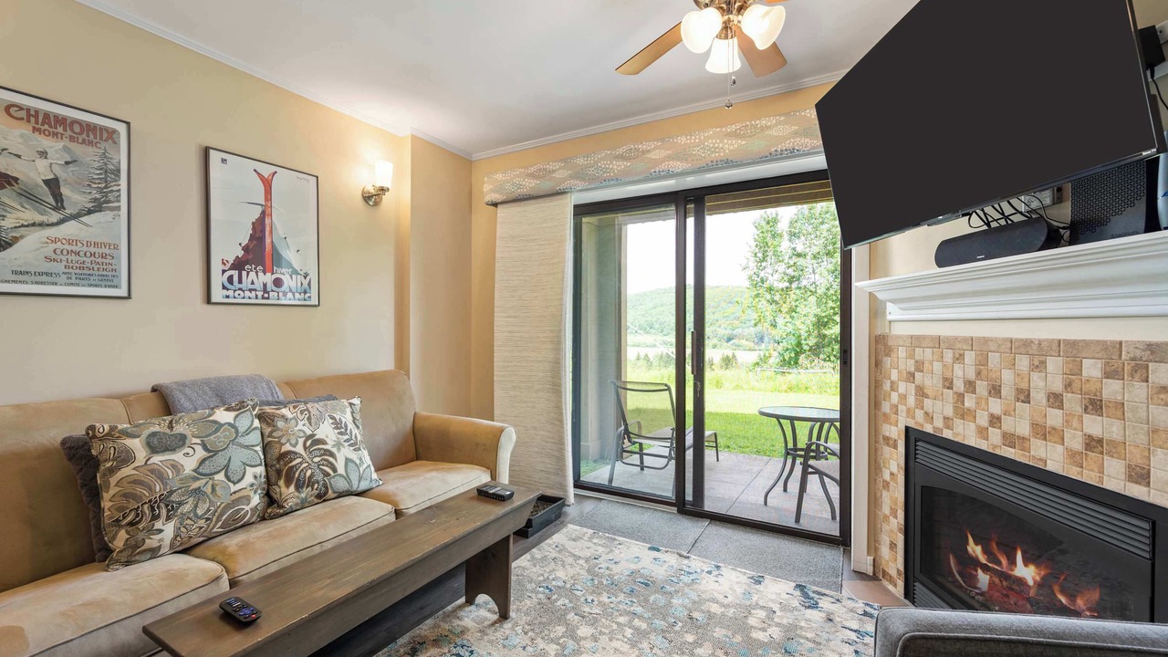 Photo of Livingroom in Great Valley