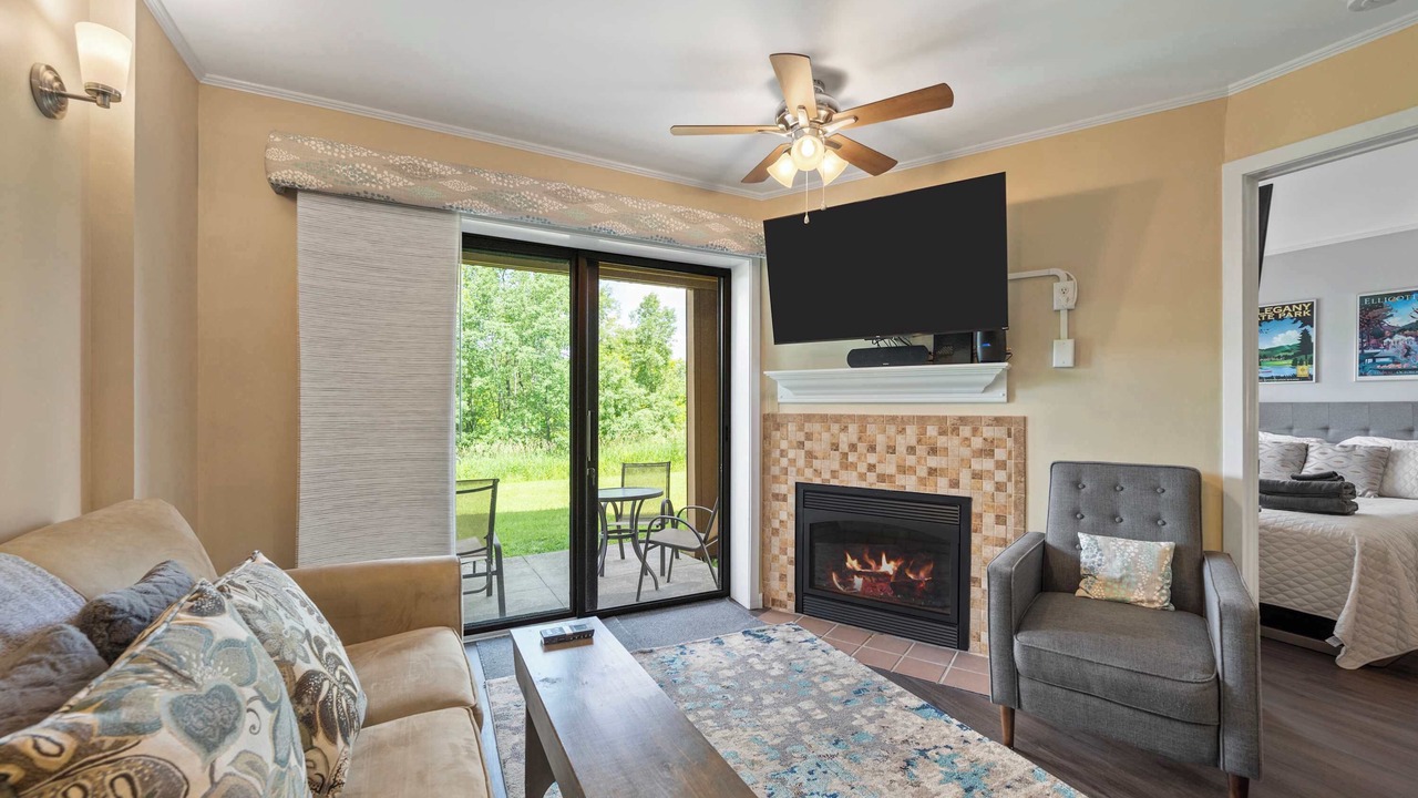 Photo of Livingroom in Great Valley