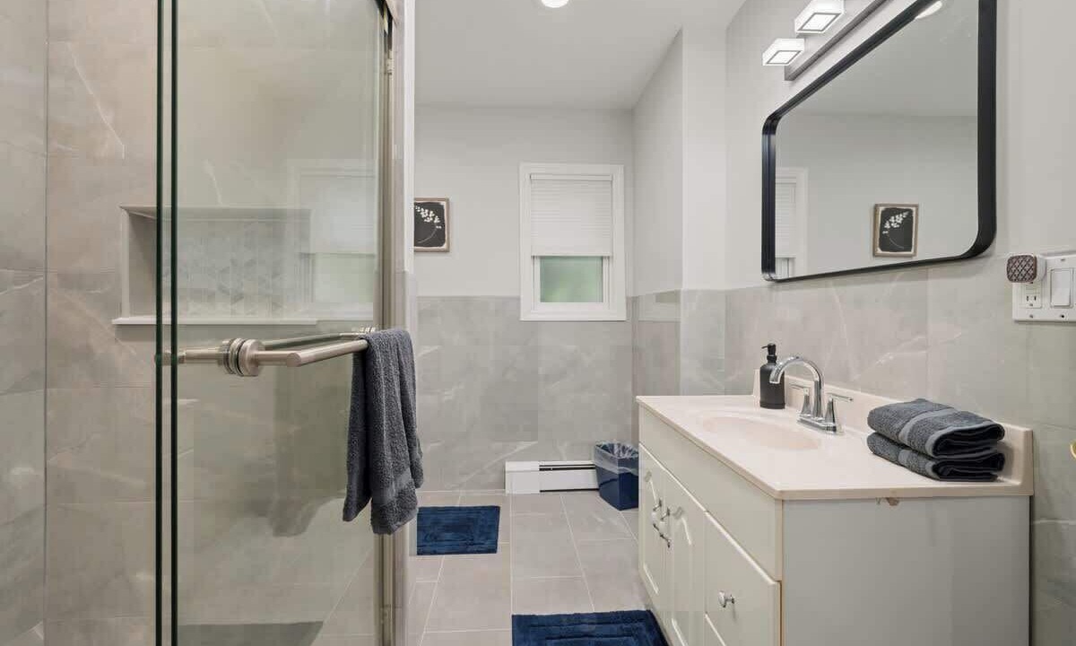 Photo of Bathroom in Southeast Yonkers