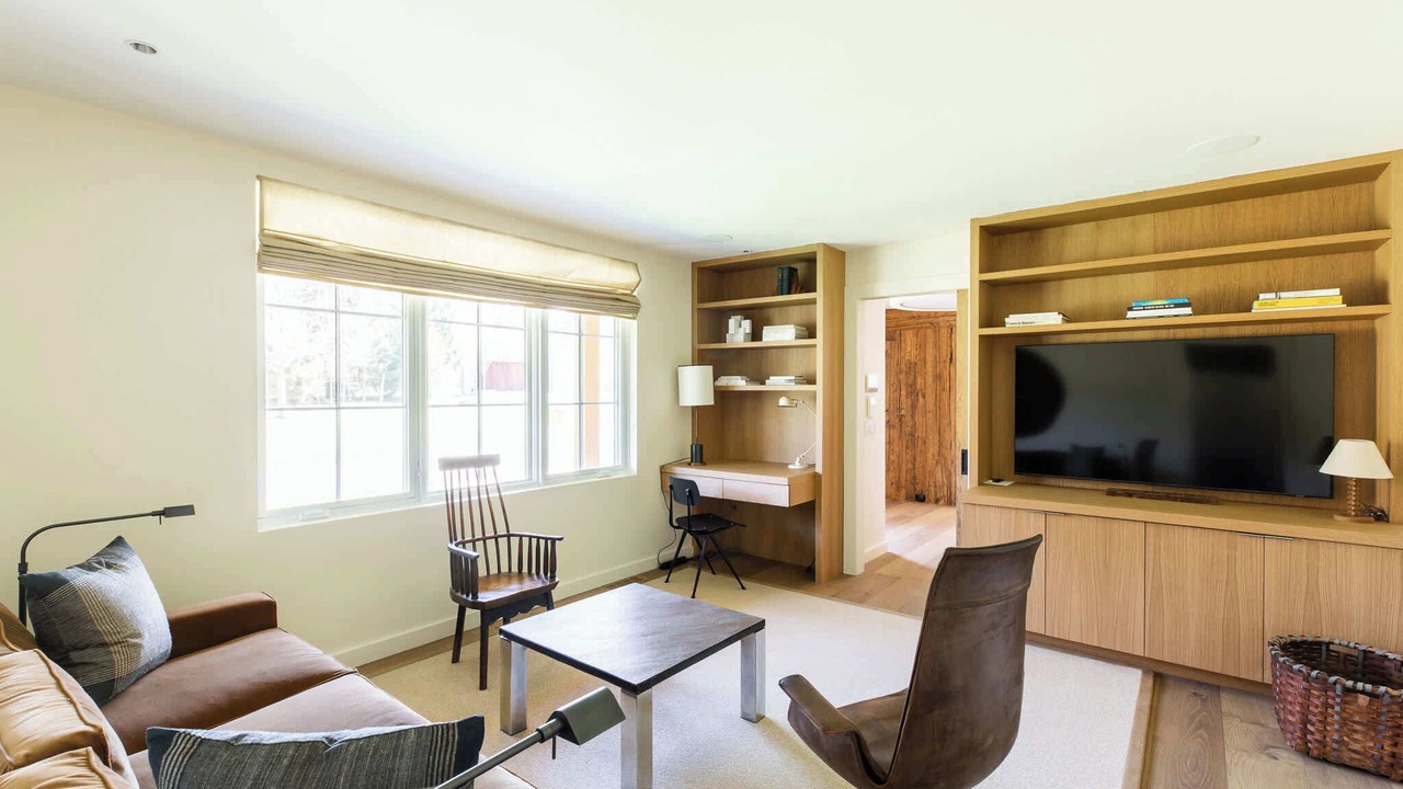 Photo of Livingroom in Hudson