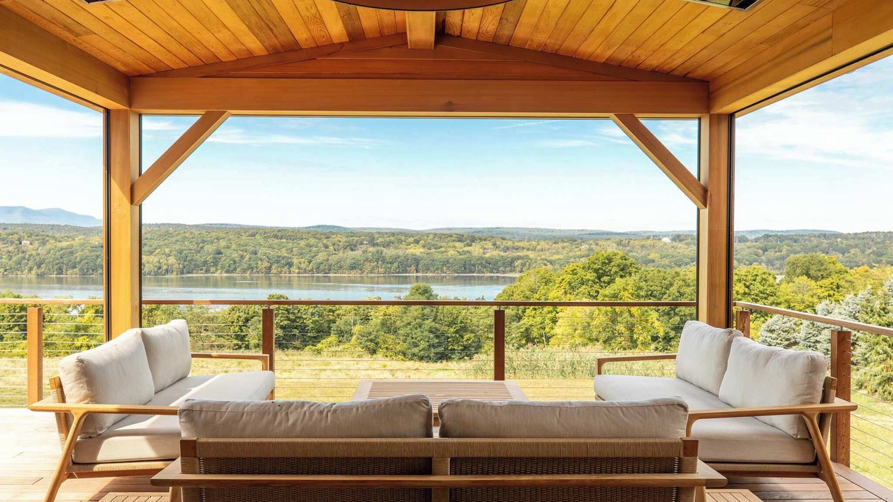 Photo of Outdoor in Hudson