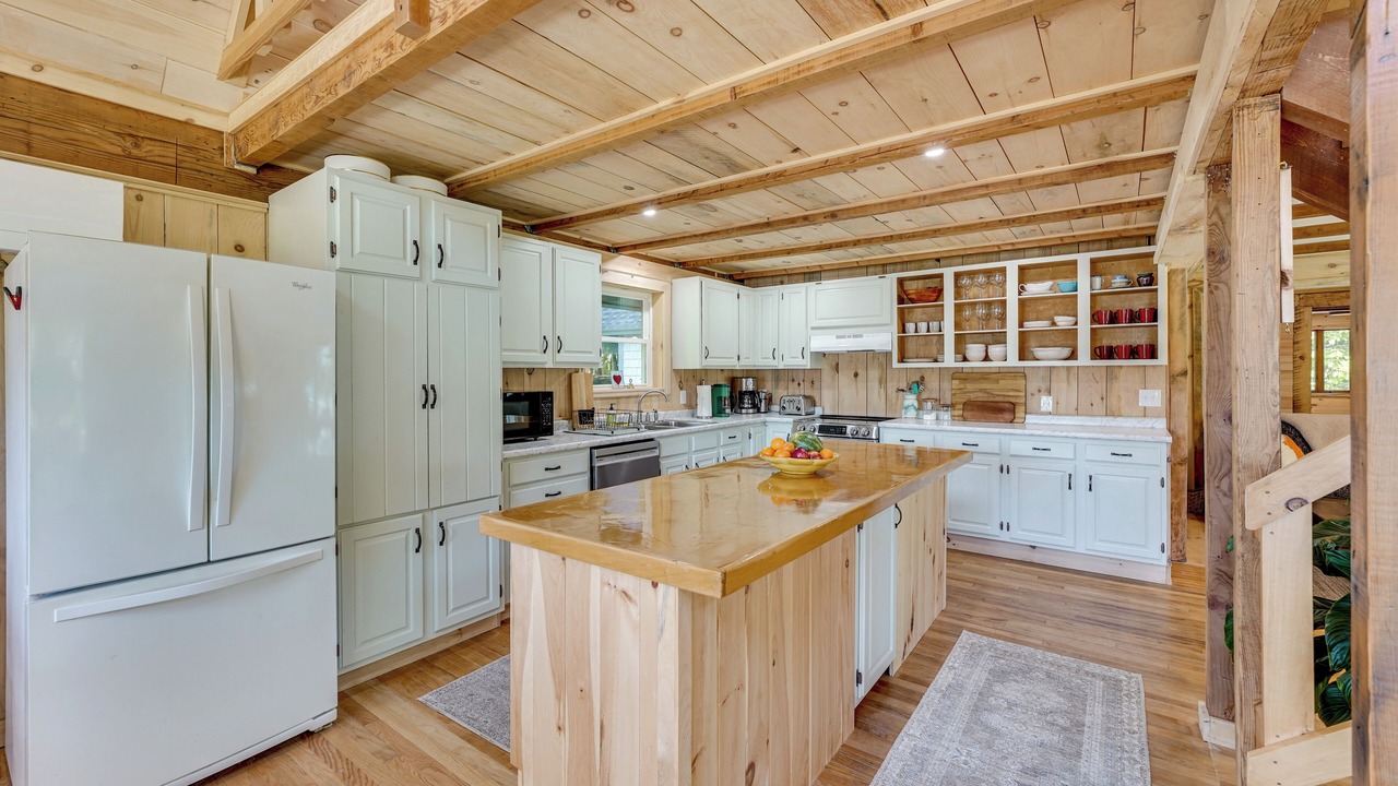 Photo of Kitchen in Winthrop