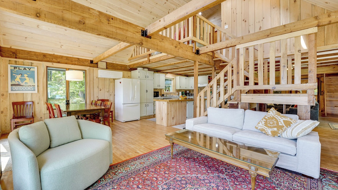 Photo of Livingroom in Winthrop