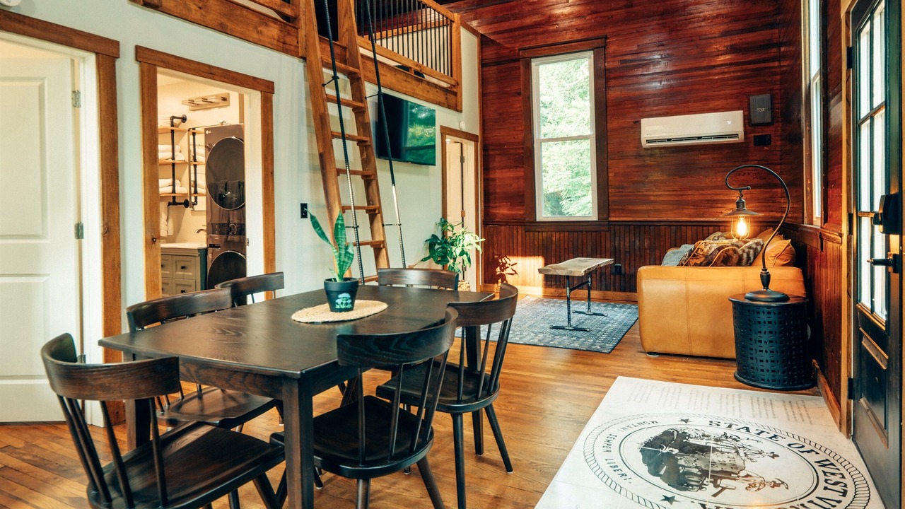 Photo of Livingroom in Procious