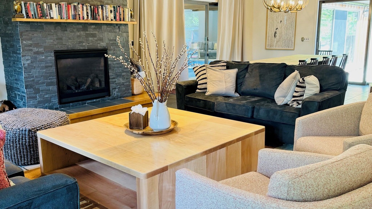 Photo of Livingroom in West Woodstock