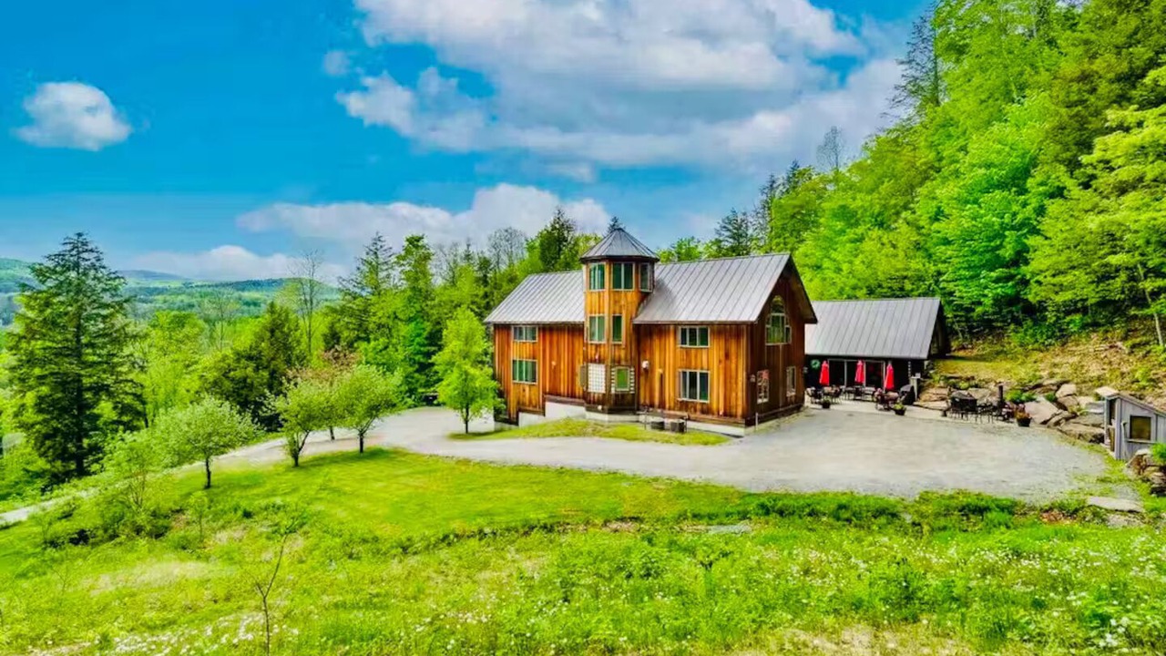 Photo of Outdoor in West Woodstock