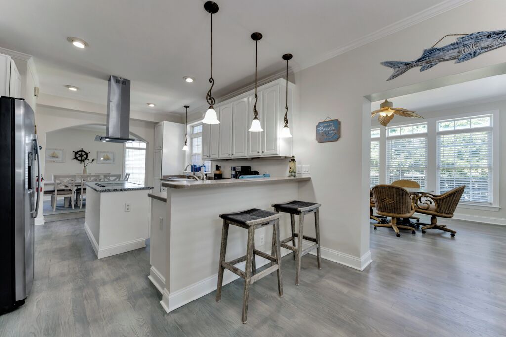 Photo of Kitchen in North Camellia Acres