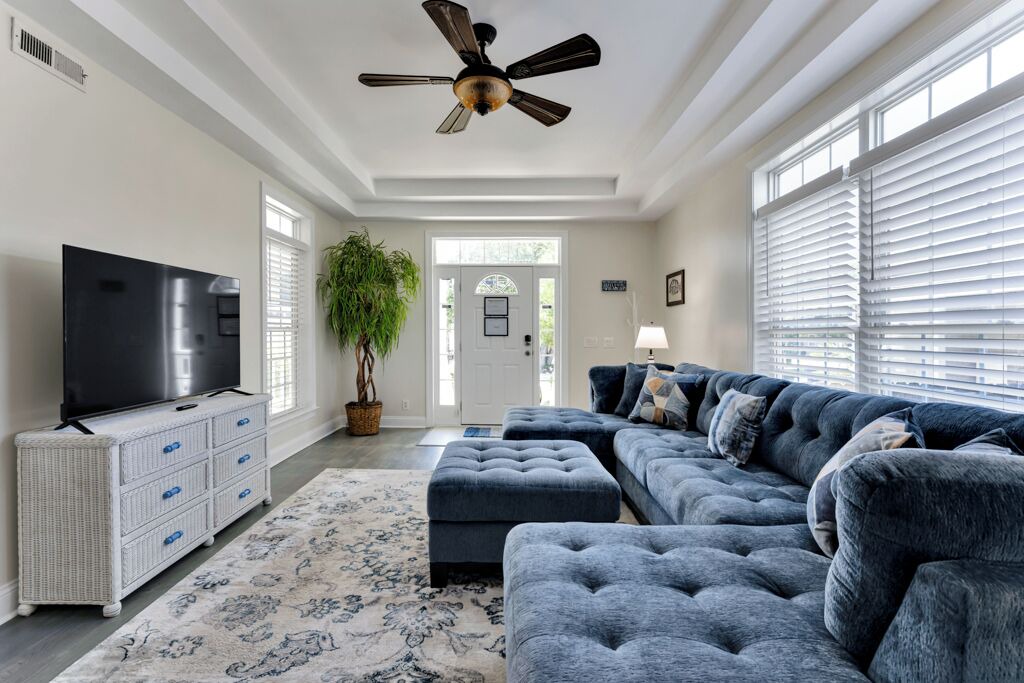 Photo of Livingroom in North Camellia Acres
