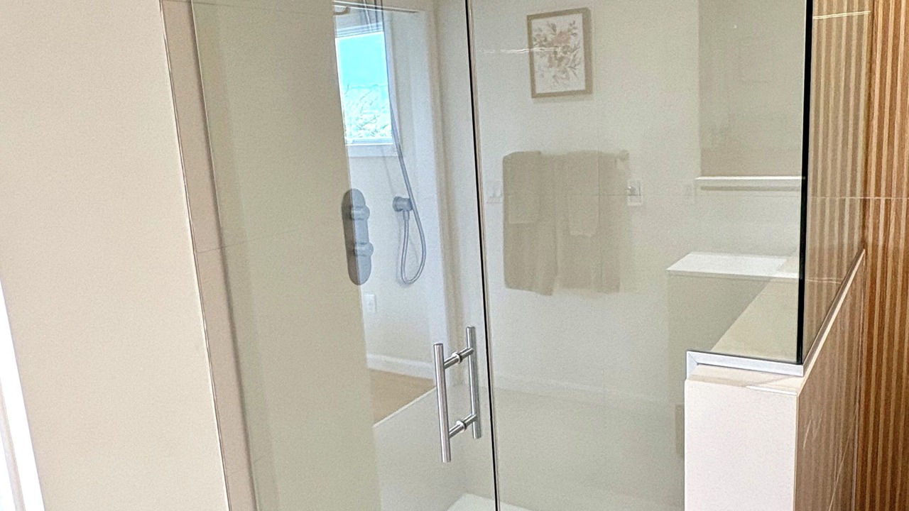 Photo of Bathroom in Alburg