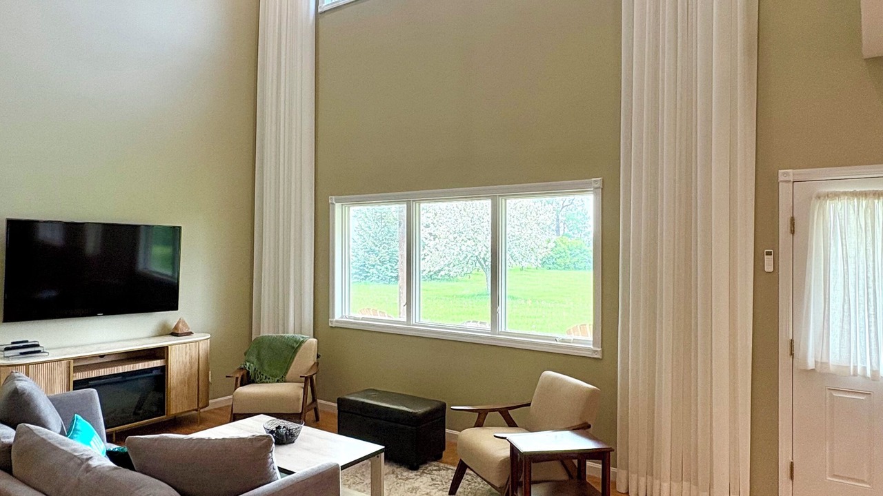 Photo of Livingroom in Alburg