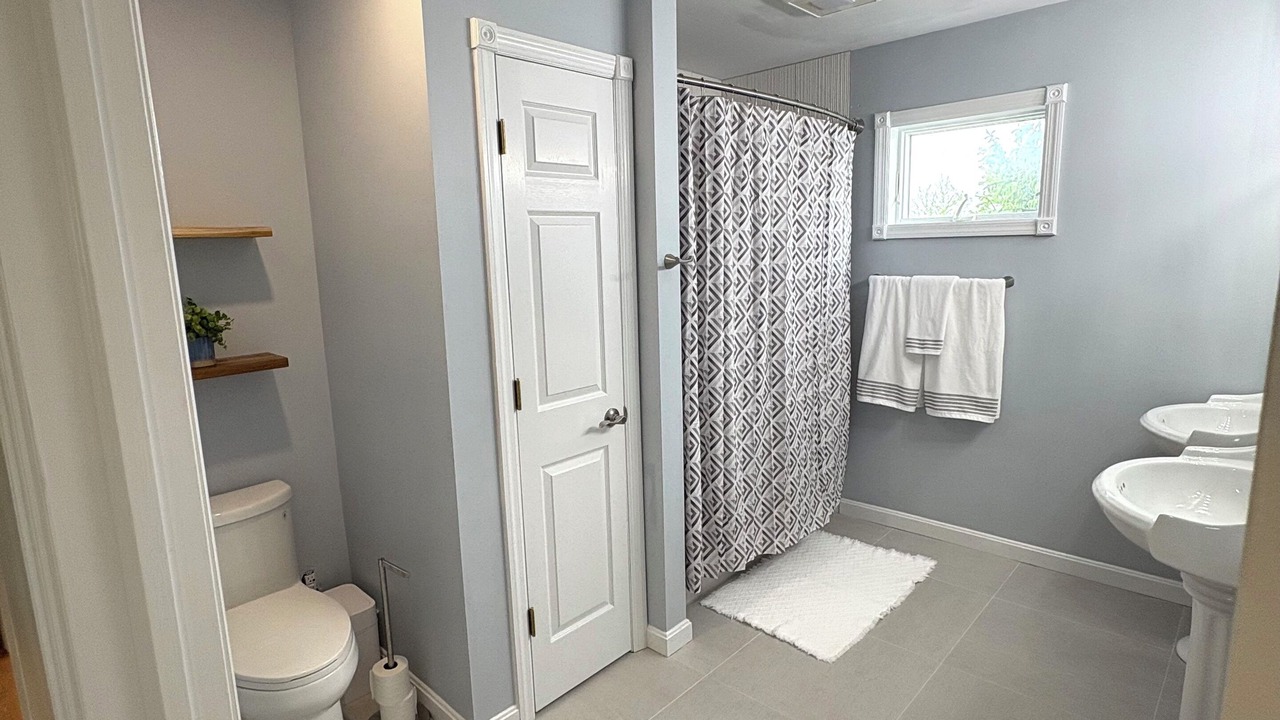 Photo of Bathroom in Alburg