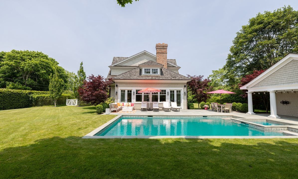 Photo of Outdoor in Village of Southampton