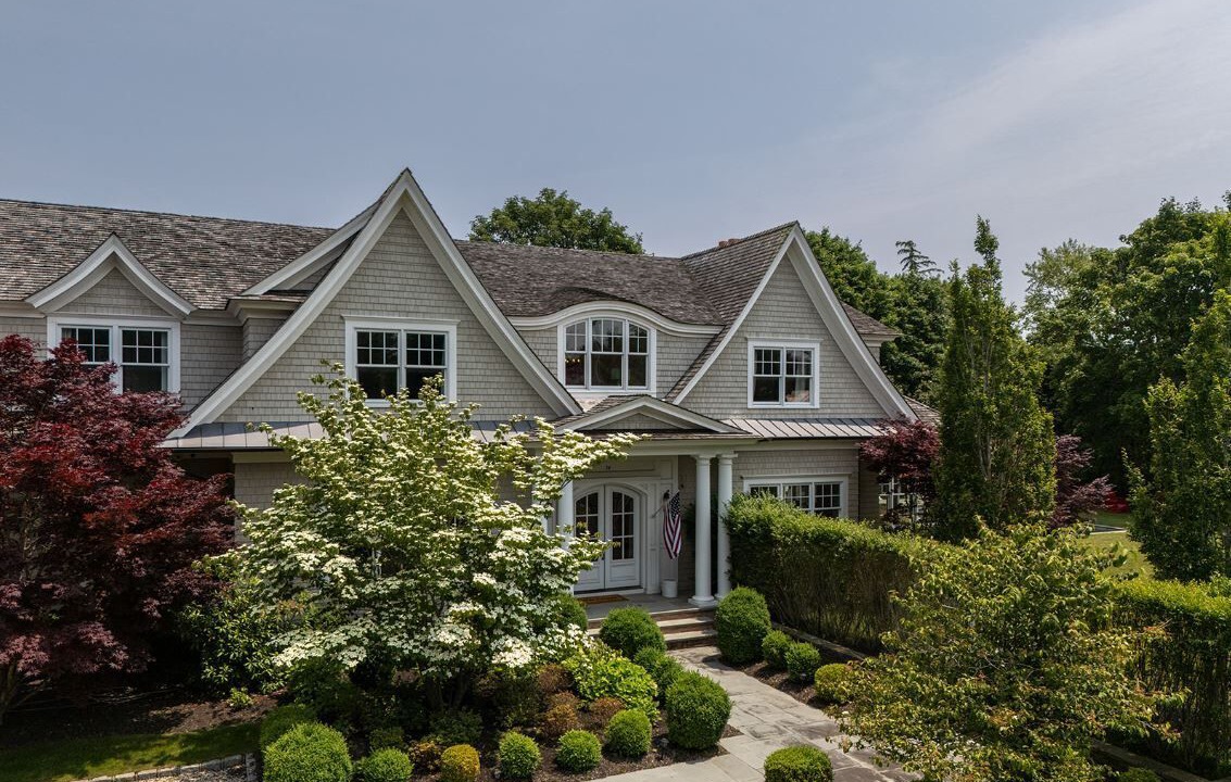 Photo of Outdoor in Village of Southampton