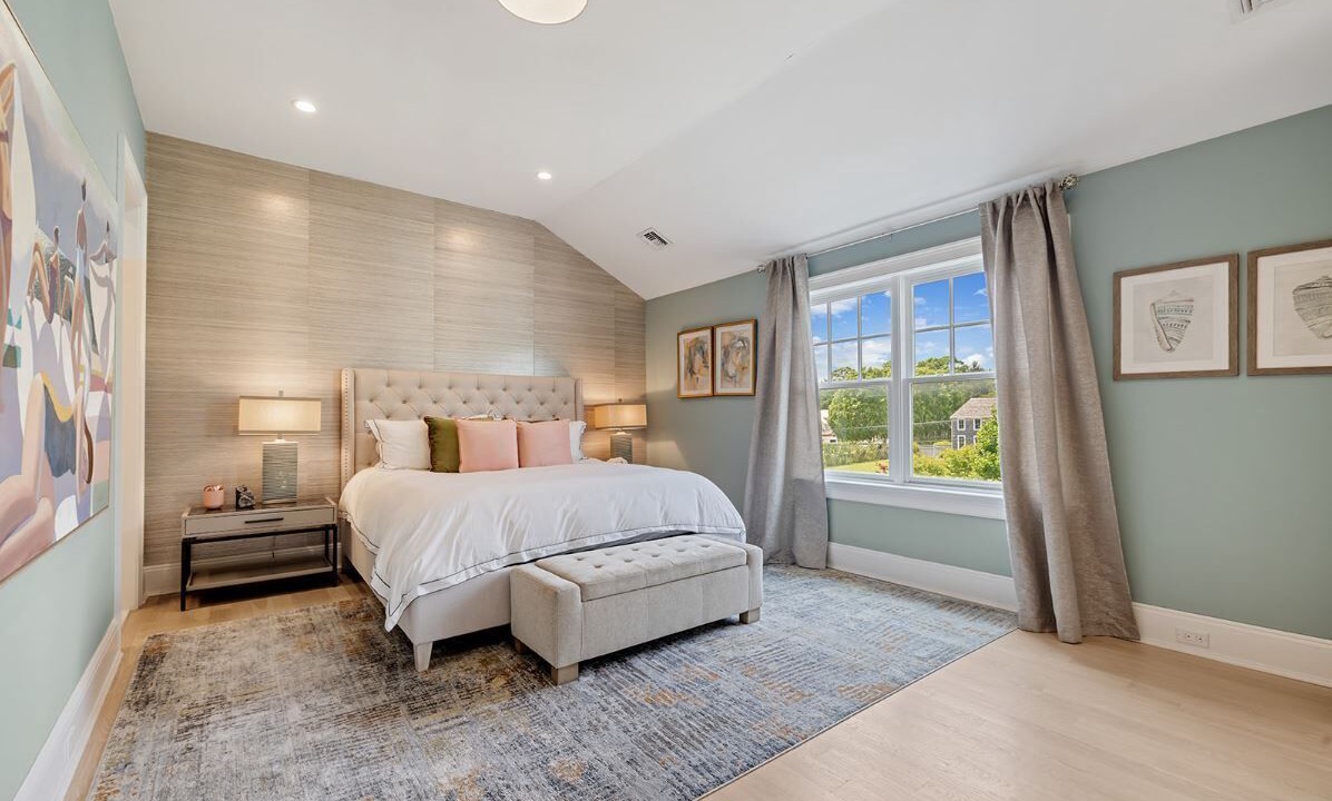 Photo of Bedroom in Village of Southampton